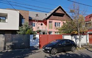  120 m2 Birou - Apartament 4 camere in vila (120 mp + parcare)